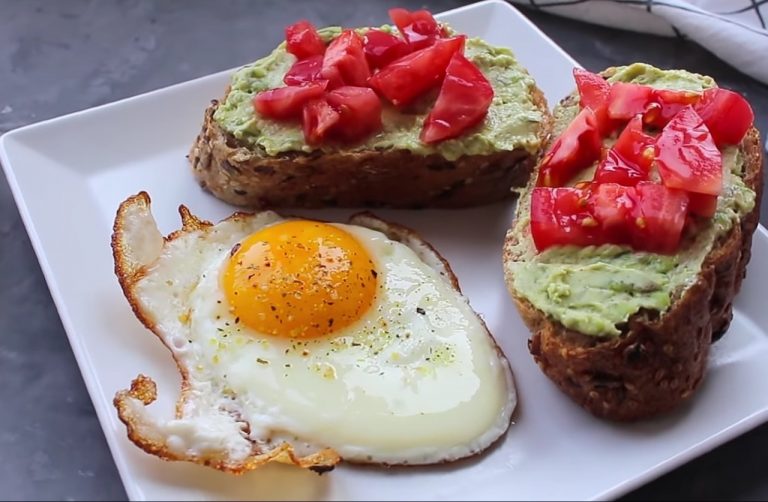 Завтрак с авокадо рецепты с фото простые и вкусные