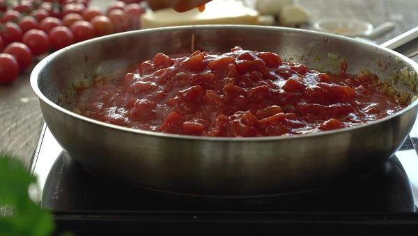 Паста с фрикадельками в томатном соусе маринара рецепт