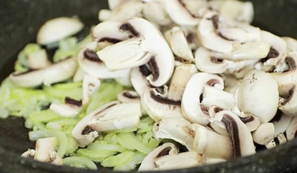 фриттата со шпинатом и грибами рецепт с фото