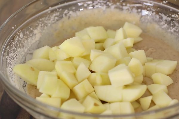 Вкусный яблочный пирог с корицей рецепт с фото