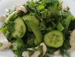 Летний зелёный салат рецепт с фото и видео